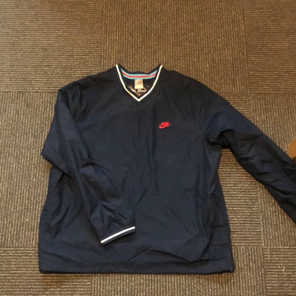 Nike pullover windbreaker sweatshirt